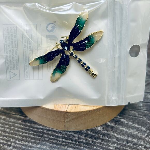 Dragonfly Green & Blue Brooch - Picture 2 of 5